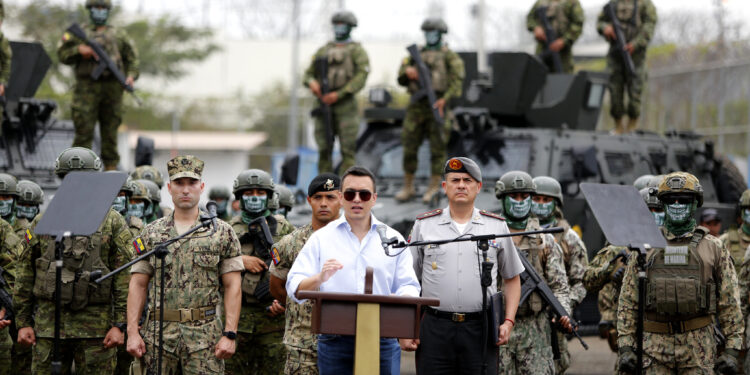 Daniel Noboa amplía su «guerra» al crimen organizado en Ecuador y a tres grupos disidentes de las FARC
