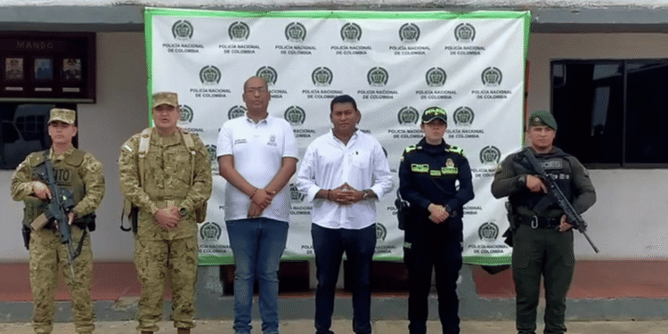 Alcalde de Maicao respalda ofensiva contra la extorsión: 230 capturas y 40 armas incautadas en 2025