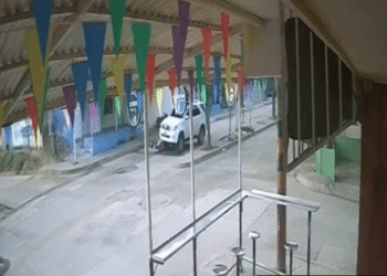 Continúa la imprudencia al conducir en Riohacha: dos personas arrolladas por una camioneta