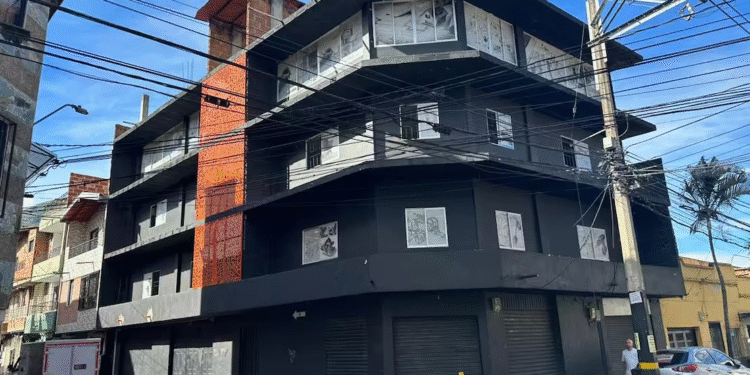 Edificio en Bello, Antioquia, queda bajo control del Estado por presunto nexo con finanzas del ELN