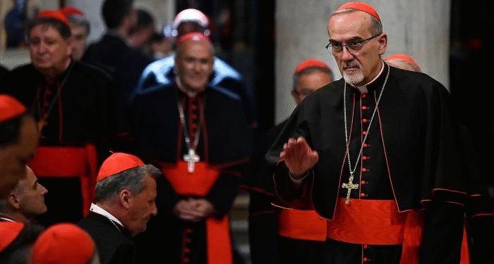 Cardenales inician cónclave histórico para elegir al sucesor del papa Francisco