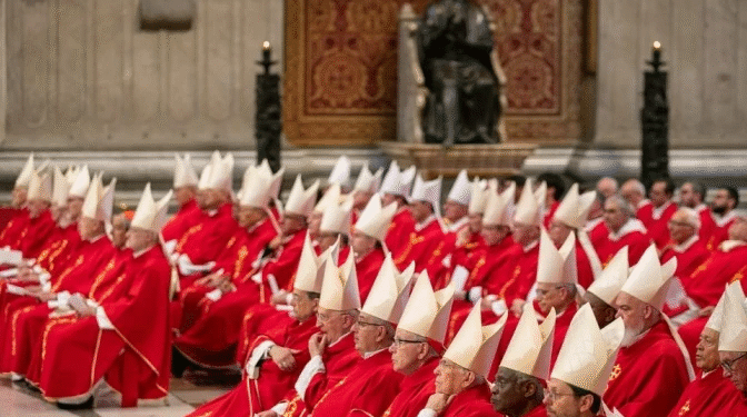 Cardenales se preparan “en armonía” para el cónclave más internacional de la historia