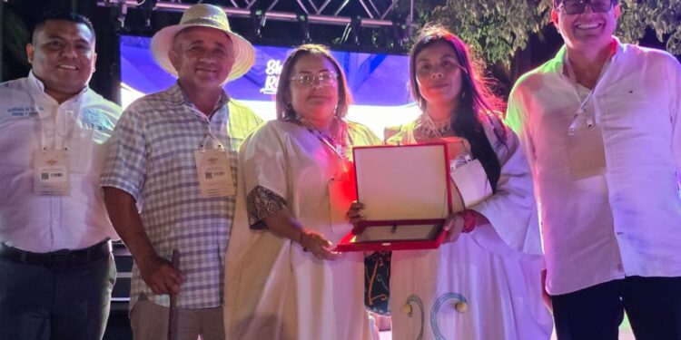 La Asociación de hospedaje y restaurante Cabo de la Vela, recibió un reconocimiento por sus 10 años de servicios  en el sector