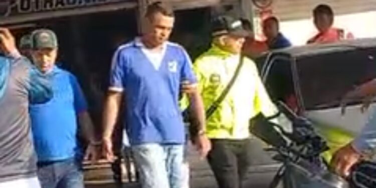 Capturan a dos personas por presunta defraudación al fluido eléctrico en un local de la parada Riohacha – Uribia