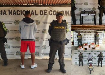 Seis personas capturadas, dos motos recuperadas, e incautación de arma de fuego irregular y cigarrillos de contrabando en vías de La Guajira
