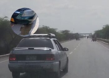 Tres hombres armados atracaron cerca al peaje de Paraguachón un automóvil de servicio particular