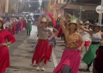 Las Mujeres Francisco el Hombre” toman las calles de Riohacha en ensayos previos al gran festival