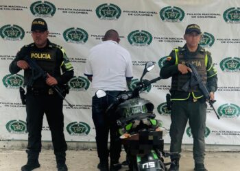 Capturan a hombre por receptación y recuperan motocicleta robada en vías de La Guajira
