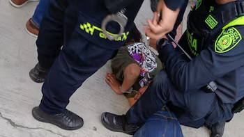 Menor acusado de disparar contra Miguel Uribe no aceptó los cargos