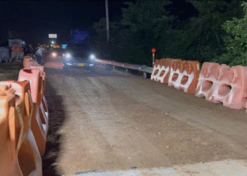 Habilitan carril provisional en el puente Juan de Acosta para restablecer paso entre Barranquilla y Cartagena