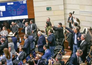 Reforma laboral entra en cuenta regresiva: Senado tiene ocho días para definir su futuro