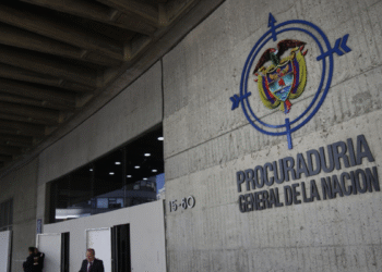 Procuraduría investiga presunta red de cobros ilegales en la Alcaldía de Cali