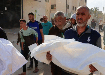 Al menos 50 muertos en nuevo ataque de Israel cerca de un centro de ayuda en Gaza