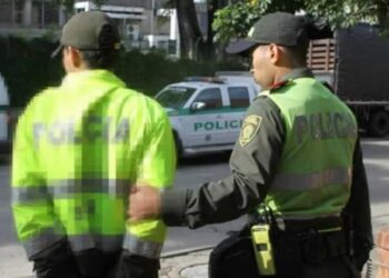 Capturan a dos oficiales de la Policía en Santa Marta por presuntamente facilitar la liberación de un cabecilla criminal