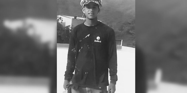 Joven barranquillero murió tras caer al vacío mientras trabajaba en una obra en Santa Marta