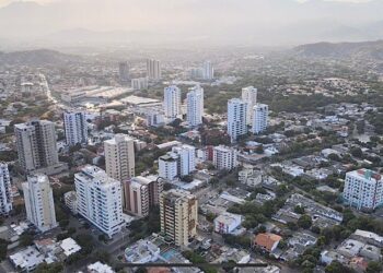 Santa Marta, tercera ciudad con menor desempleo en Colombia, según el DANE