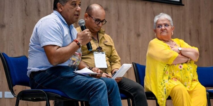 Uniguajira lideró foro sobre cierre minero y la transición hacia un desarrollo sostenible en La Guajira