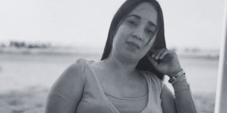Familiares de una joven madre que falleció en una cirugía ambulatoria en Riohacha, piden justicia
