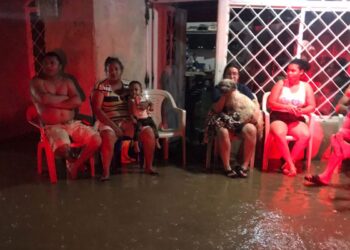 Diferentes barrios de Fonseca se ven afectados por las primeras lluvias de la ola invernal