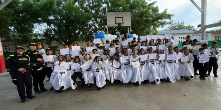 Clausura del programa Cívica Infantil y Juvenil en el barrio San Francisco de Maicao