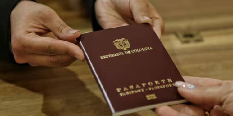 ¿A cuántos arrastrará por los cachos el meollo de los pasaportes?