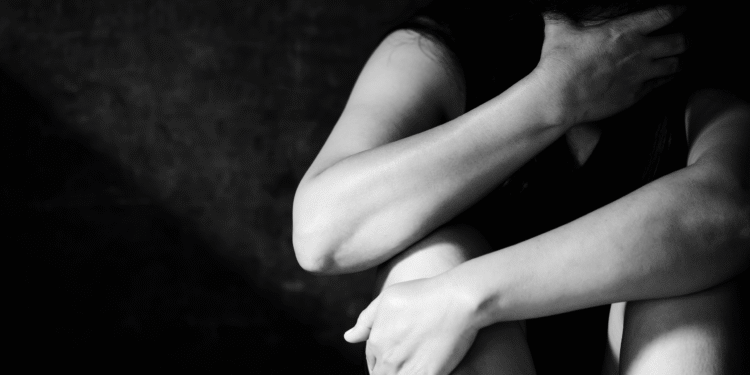 Indignación en Bogotá: mujer fue brutalmente agredida por su pareja de 84 años y el agresor quedó en libertad