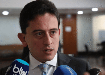 Luis Carlos Reyes señala a Bonilla por campaña de desprestigio ante la Corte Suprema