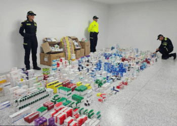 Incautan más de 58 mil medicamentos ilegales en bodegas del centro comercial San Nicolás en Barranquilla