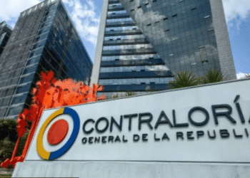 Contraloría alerta sobre grave crisis financiera en las EPS: pasivos superan los 32 billones de pesos