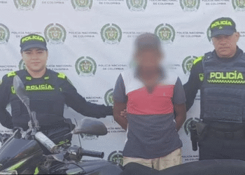 Capturan a un hombre por receptación y recuperan moto con reporte de hurto en Uribia