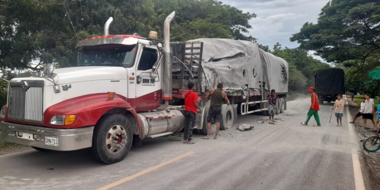 Tras choque entre tractomulas, Villanueva refuerza controles por presencia de jóvenes en variante nacional