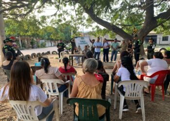 Realizan encuentro comunitario en San Juan del Cesar para reforzar seguridad y convivencia ciudadana