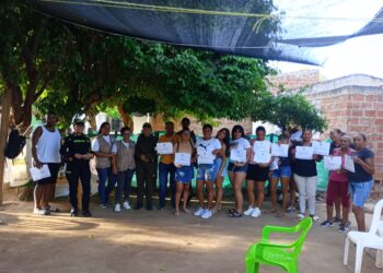 Llevan a cabo espacios pedagógicos para el fortalecimiento de la salud mental en Distracción