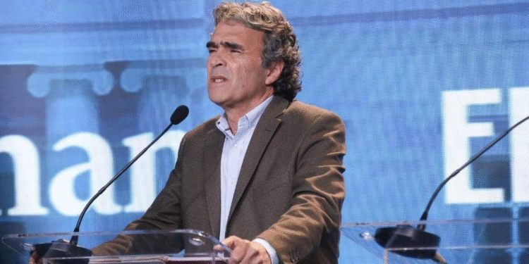 Sergio Fajardo lanza su candidatura presidencial y se presenta como alternativa ante la crisis nacional