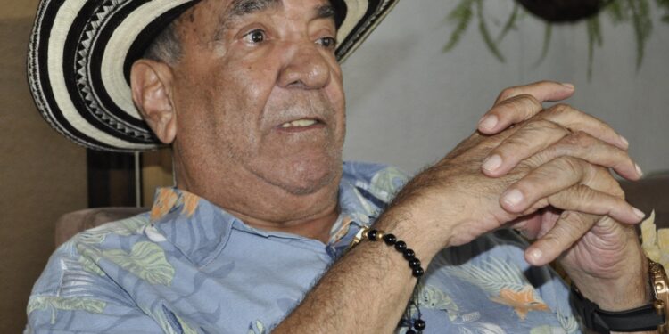 Camilo Namén se la pasa recordando su niñez y al gran amigo