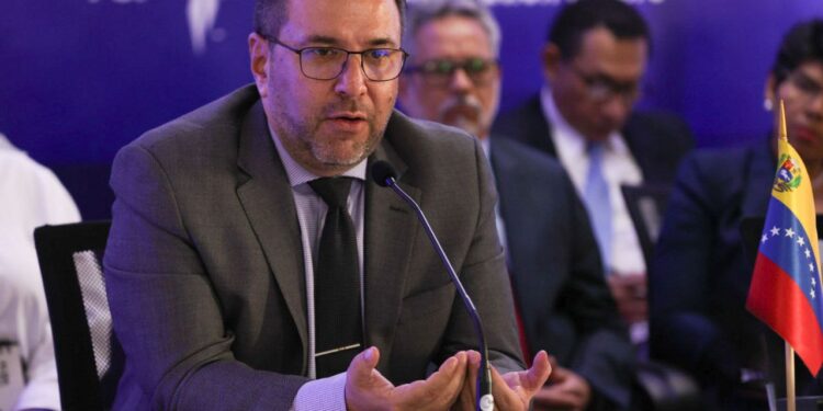 Venezuela solicita a la ONU intervenir ante «amenazas militares» de EE.UU.