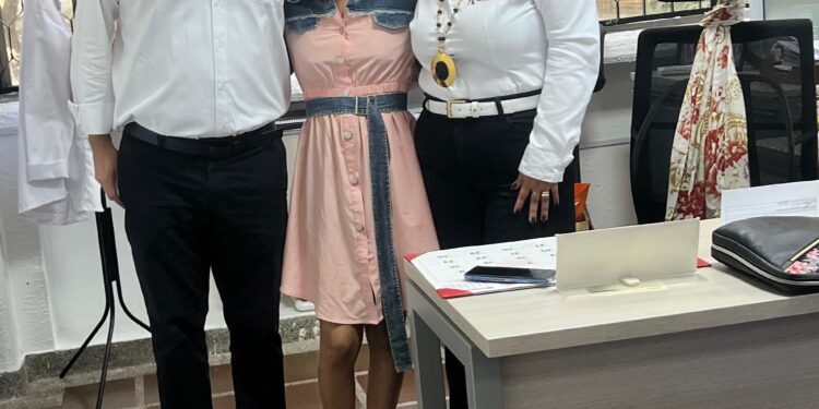 Nayelis Nayeth Arias Sarmiento, una egresada de la Institución Educativa Remedios Solano que deja huella