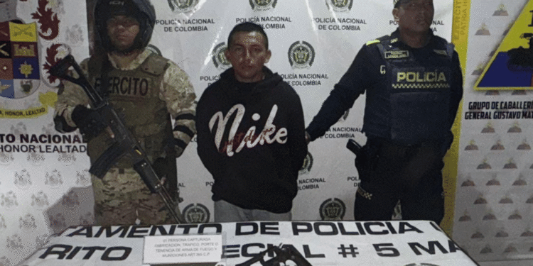Capturado en Maicao ciudadano extranjero por portar arma de fuego ilegal