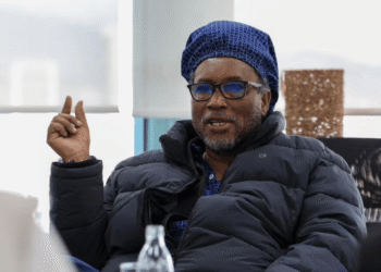 Carlos Rosero renuncia al Ministerio de Igualdad tras cinco meses y defiende su legado institucional