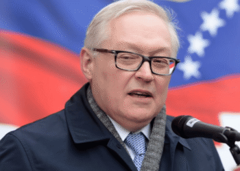 Rusia insta a EE. UU. a abandonar presiones y alerta que la tensión nuclear persiste