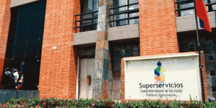 Superservicios inicia evaluación integral a XM para fortalecer vigilancia en el sistema eléctrico nacional