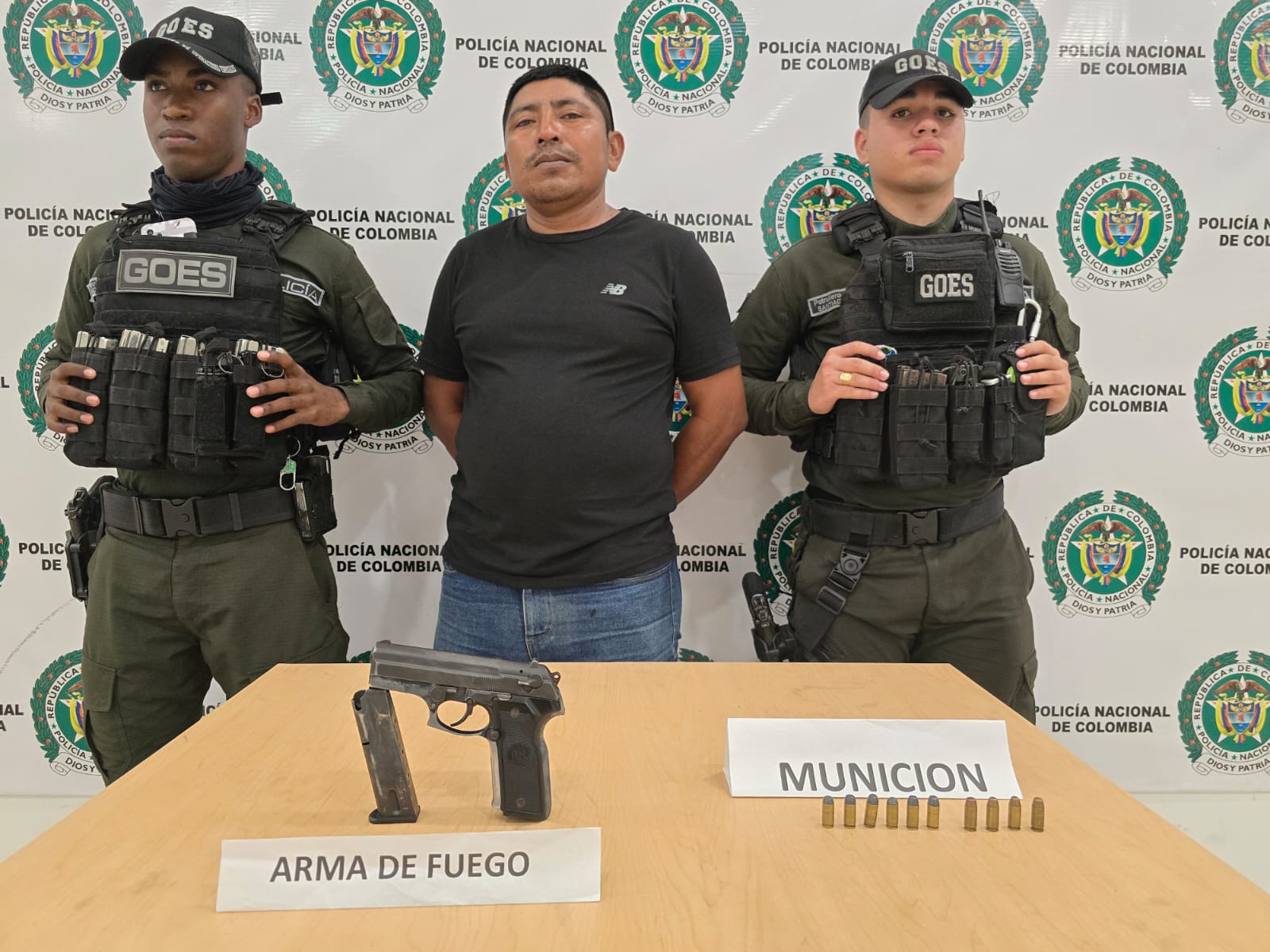Capturan en flagrancia a hombre que portaba un arma de fuego ilegal en ...