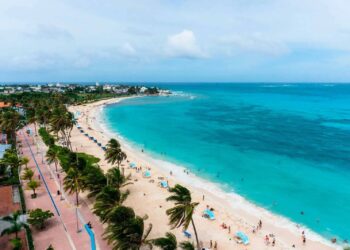 Campaña «7 Colores» de Dimar impulsa investigación y seguridad marítima en San Andrés