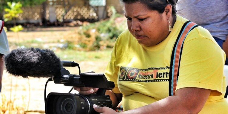 Leiqui Uriana, la maestra del cine wayuú