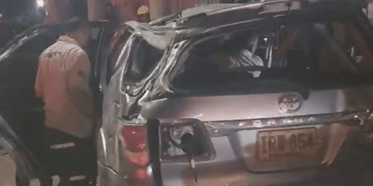 Trágico accidente en Barranquilla: un muerto y dos heridos tras volcamiento de camioneta