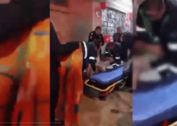 Policías asisten parto en plena vía pública en Barrios Unidos y salvan a madre e hijo