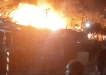 Incendio destruyó una vivienda en el barrio Nueva Colombia de Barranquilla