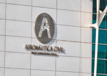 Contraloría detecta hallazgo fiscal por $5.670 millones en contrato de la Aerocivil sin permisos ambientales