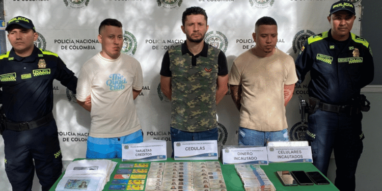 Desarticulan banda ‘Los Triple 8’, dedicada a fraudes en cajeros electrónicos en Barranquilla y Puerto Colombia