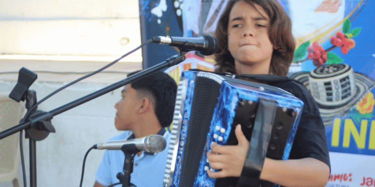 El barranquillero Aram Joel Calderón brilló en el Festival Cuna de Acordeones 2025